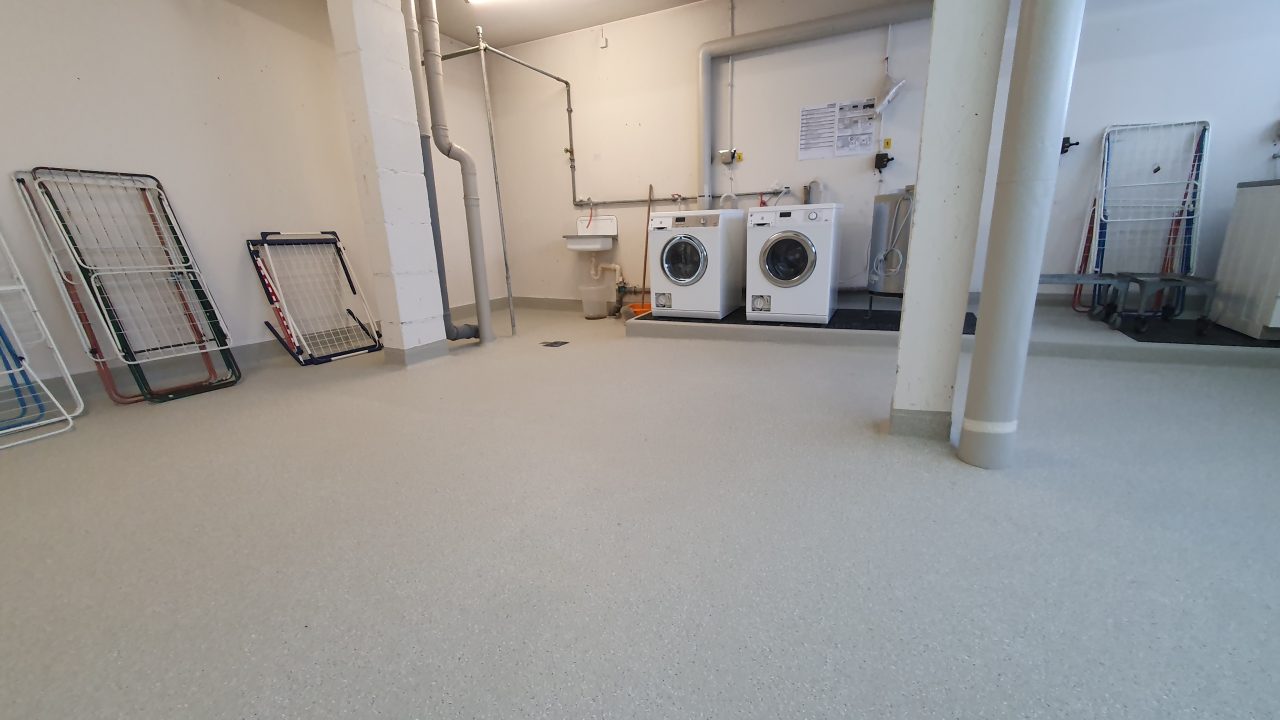 Waschraumboden nachträglich abdichten