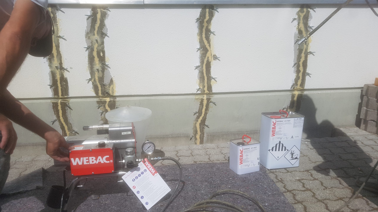 Statische Rissverpressung