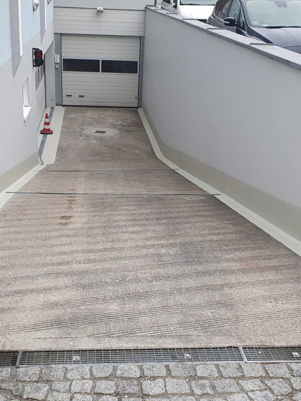 Tiefgaragen Einfahrt Sockel Sanierung und Abdichtung